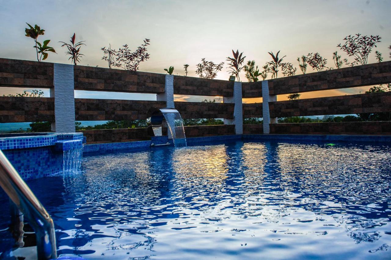 Hotel Boutique Papagayo 塔拉波托 外观 照片